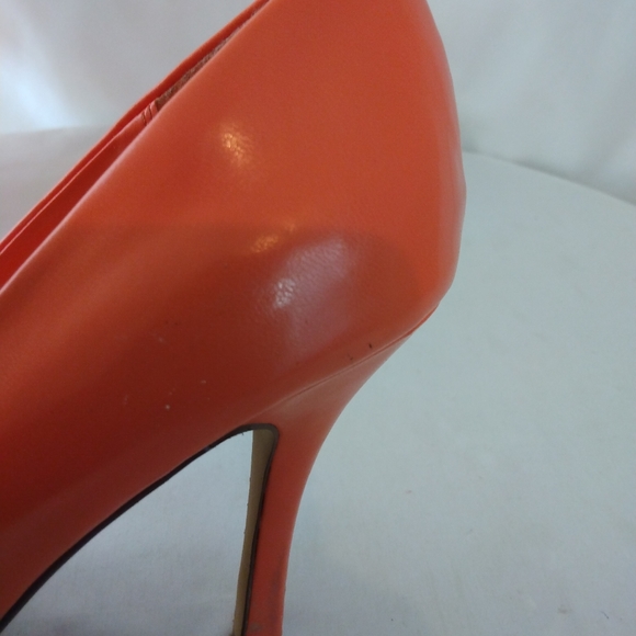 Diba East Coral Pointed Toe Pump - Picture 5 of 10